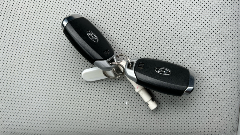 Hyundai KONA 150kW Ultimate 64kWh 5dr Auto Electric Hatchback